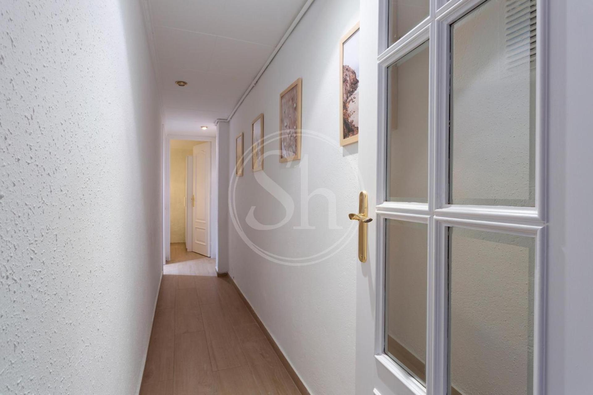 Practico Apartamento Cerca De Estacion De Sants Barcelona Exterior foto