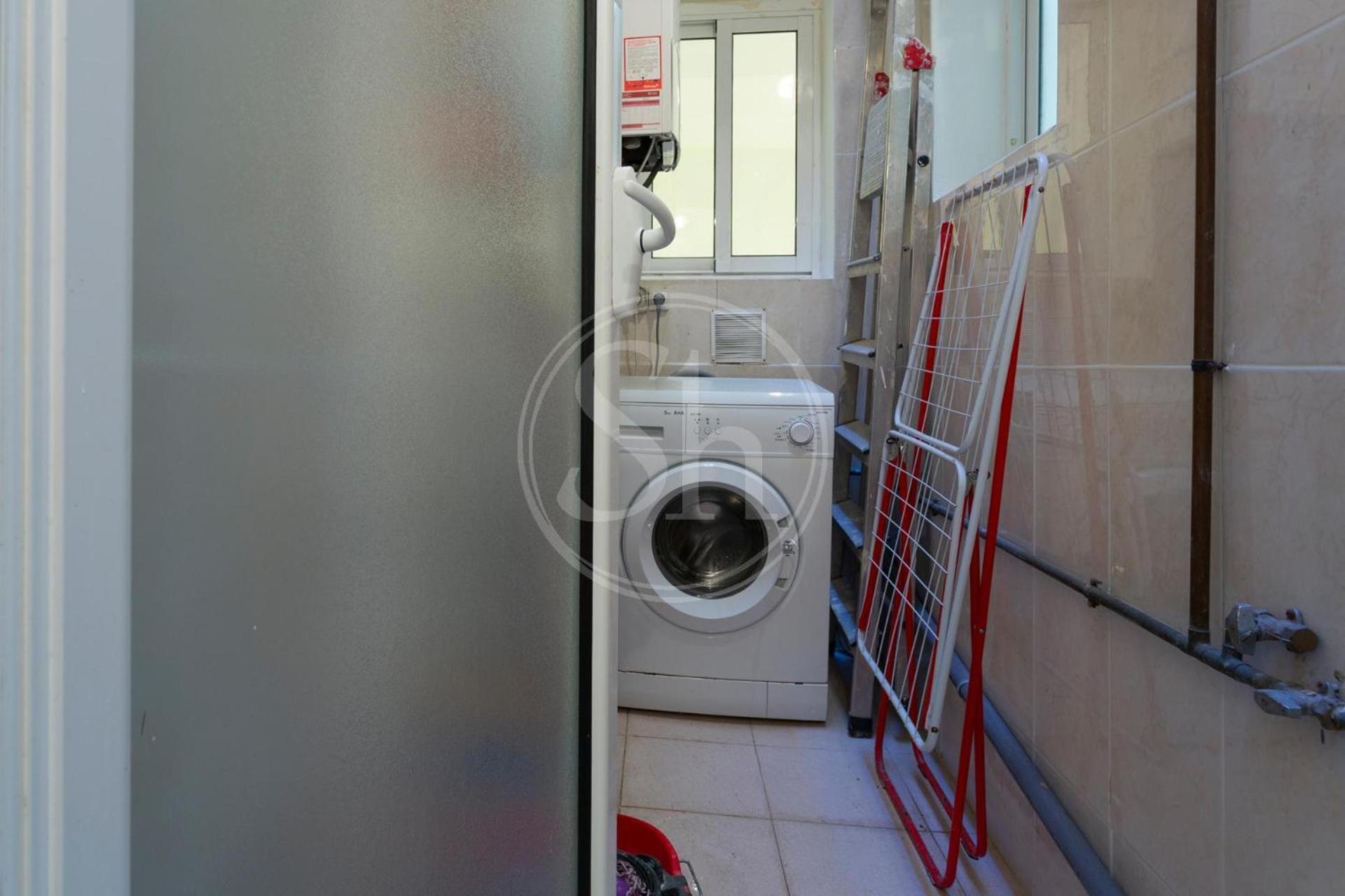 Practico Apartamento Cerca De Estacion De Sants Barcelona Exterior foto